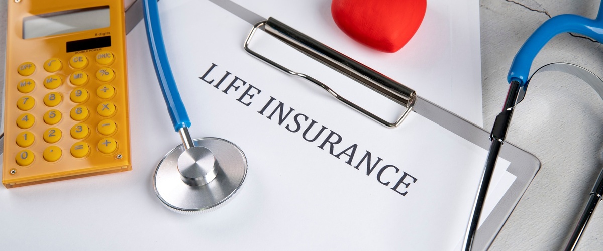 Cómo afecta el seguro de decesos y cáncer a tu protección financiera