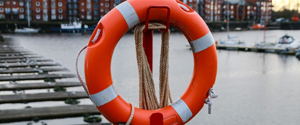 Precios y compañías de seguro de responsabilidad civil para embarcaciones