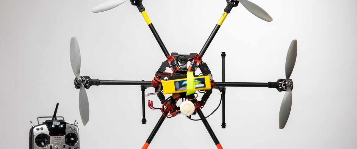 Seguros de drones Caser