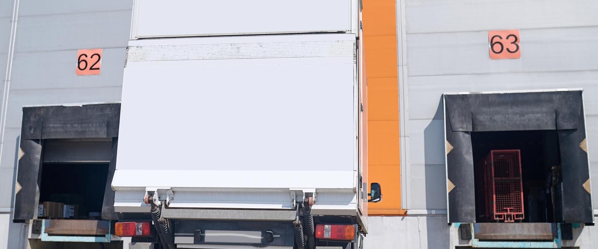 Tipos, coberturas y ventajas del seguro para camiones comerciales